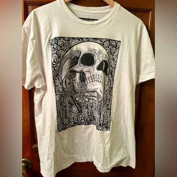 Daniele Vincentini Other - DANIELE VINCENTINI Reborn Awesome Skull graphic tee. Size XL.